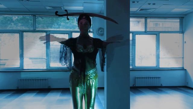 восточная вечеринка Алматы , арабский танец с саблей
