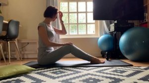 Spine Stretch/ Растяжка спины в пилатесе