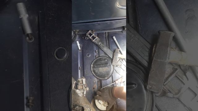 Как снять бензанасос Шаран,Форд Галакси ,Сиат Альхабра смотреть онлайн