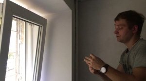 Как надо устанавливать натяжной потолок с светильниками.mp4