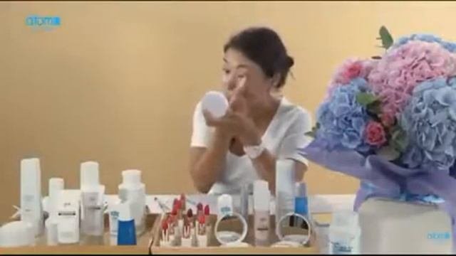 Мастер класс  Уход за кожей лица и как наносить макияж косметикой Атоми