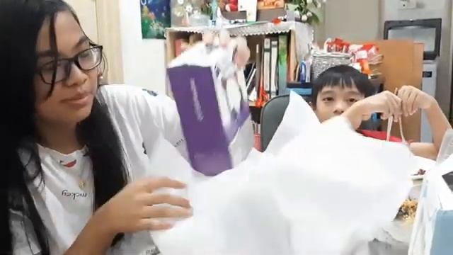 Unboxing wireless headphones P47M смотреть онлайн