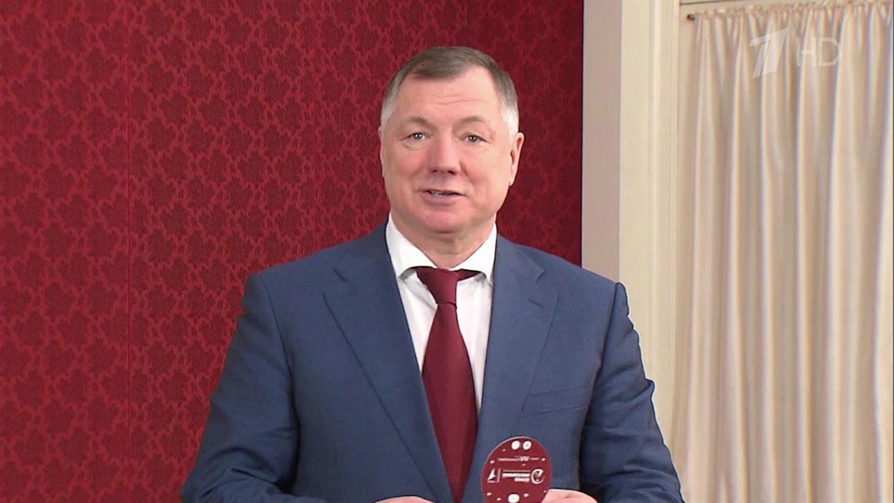 Вице-премьеры и министры исполняют детские мечты в рамках всероссийской акции "Елка желаний"