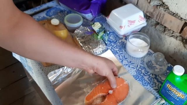 Сёмга в фольге, на мангале.