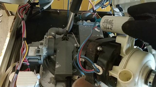 Посудомойка гудит и не запускается смотреть онлайн