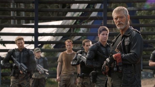 7 СЕРИАЛОВ, КОТОРЫЕ НЕ ОПРАВДАЛИ НАДЕЖД