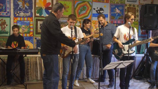 Владивосток 2000 (Мумий Тролль) кавер Рок-Феникс Никита Банников смотреть онлайн