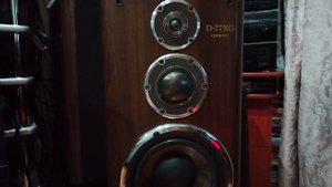 Kenwood KA-1100D against Kenwood L-03A(1)
