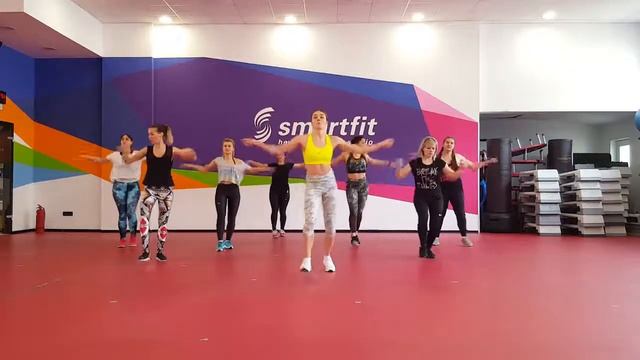 "1, 2, 3" by Sofia Reyes (ft. Jason Derulo & De La Ghetto) | CARDIO DANCE Fitness with Claudia смотреть онлайн