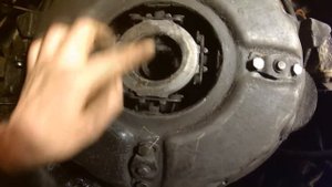Урал. ЯМЗ-238. Замена сальника коленвала. Сборка