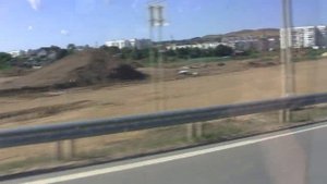 Стройка новой эстакады. Керчь улица Буденного. Проездом туда-сюда сквозь гряное окно автобуса.