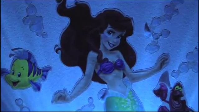 Детский проектор Подводное путешествие с Русалочкой смотреть онлайн