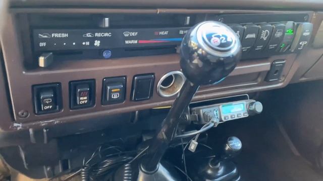 1983 Toyota Land Cruiser FJ60 // For Sale // Long Video (Sold) смотреть онлайн