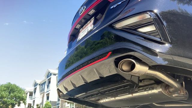 CRACKLES & POPS! | 2021 Kia Forte GT Exhaust (Best Stock Exhaust!!!) смотреть онлайн