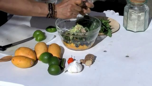 Markus Rothkranz: Mangovo Čučoriedkovo Mätovo Cesnakové potešenie :) смотреть онлайн