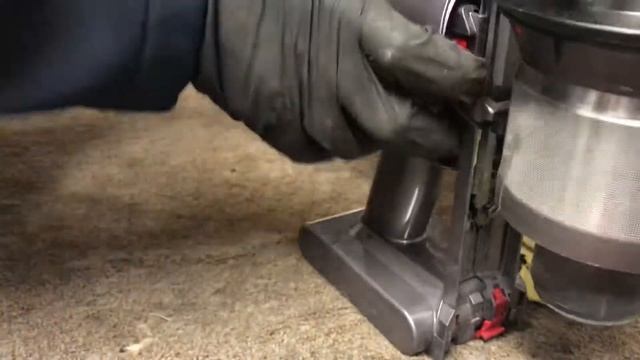 Dyson SV11 Disassembly смотреть онлайн