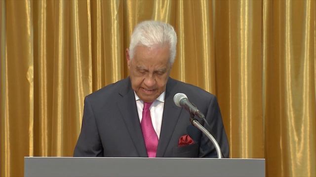 L. Douglas Wilder at the 50th Anniversary of the Kerner Commission Report Conference смотреть онлайн