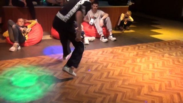 Брейк данс. Крепкий орешек. Juniors. Рони, D-key, Вжик