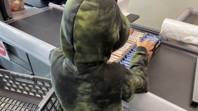 АТБ Арена, сезон 2 - ЛАЙФХАК - КАК ПОЛУЧИТЬ МНОГО МНОГО КАРТОЧЕК! смотреть онлайн