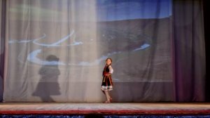 Молдавский танец соло Насырова Арина