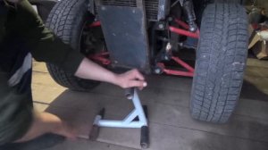 Самодельный домкрат для квадроцикла!