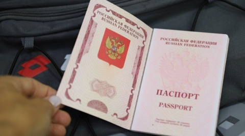 Иностранная авиакомпания отобрала у депортированного из США петербуржца паспорт