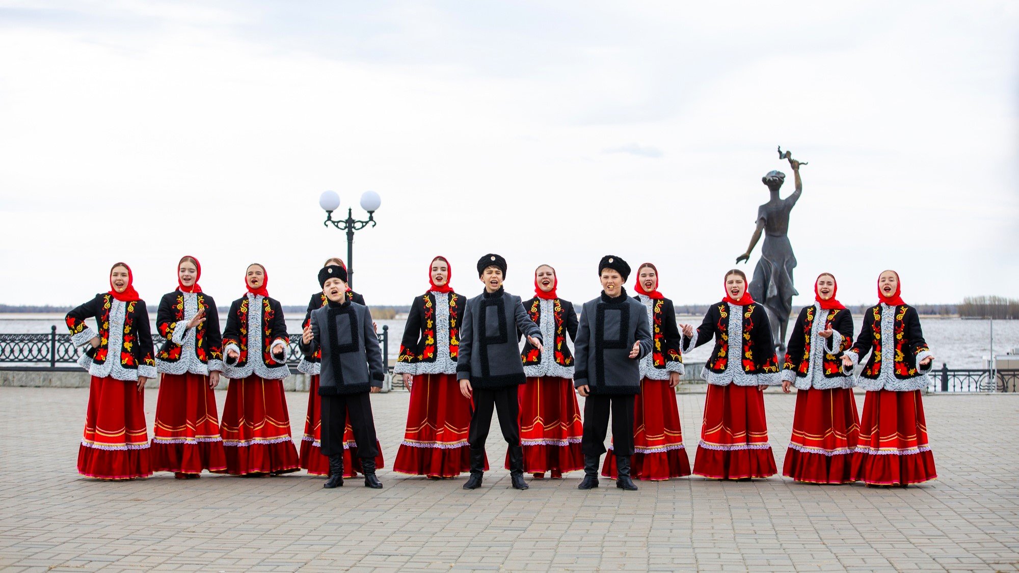 В Югре прошли гастроли участников фестиваля «Русь»