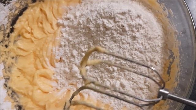 Что испечь к чаю? Лимонный кекс - просто и очень вкусно! Самый сочный пирог!/Zitronenkuchen