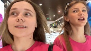 Злата і Мисс Николь |✨ ночівля та перегляд фільму Барбі 🎀 | зйомка челенджа з гімнастики 🤸🏼♀️