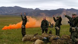 Учения ТОФ на Чукотке Бухта Провидения 2013 год часть 1