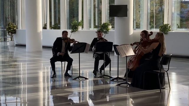 Солисты МГАСО в Новом концертном пространстве Зарядье смотреть онлайн