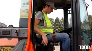 ОБЗОР ФРОНТАЛЬНОГО ПОГРУЗЧИКА REDSTAR 2000GT.mp4