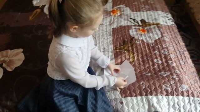 ДЕНЬ РОЖДЕНИЯ // КВЕСТ для ребенка ПОИСК ПОДАРКА // Наклейки от MotoHunterZ смотреть онлайн