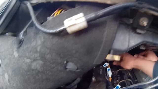 Проверка форсунок common rail mercedes sprinter на слив в обратку при помощи шприцов смотреть онлайн