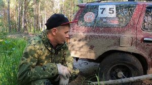 Как выехать из грязи с помощью палки  | Цепь или стропа что лучше использовать