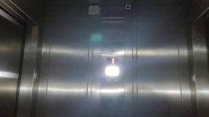 (Лифт без света) Лифты Wittur 2021 г. @ Ж/Д станция Толстопальцево (МЦД-4)