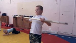 У них не Нагиев ли физруком работает!!!