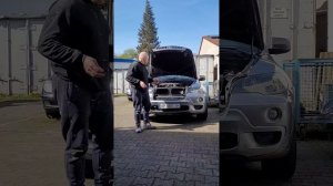 Германия замена помпы BMW Х5 е70 день второй.