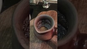 как правильно заваривать кофе в глиняной турке...
