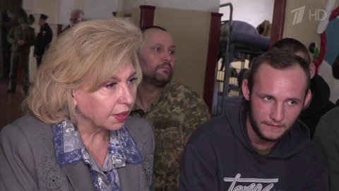 Уполномоченный по правам человека в России лично п...ла, как обращаются с украинскими военнопленными