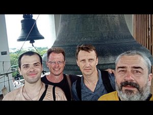 Праздничный звон Вологодского кремля. Bell ringing in St. Sophia Cathedral, Vologda Kremlin. 2022