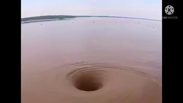 Самые опасные водовороты мира смотреть онлайн