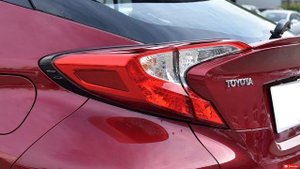 TOYOTA IZOA | C-HR Twins !! - Exterior and Interior
