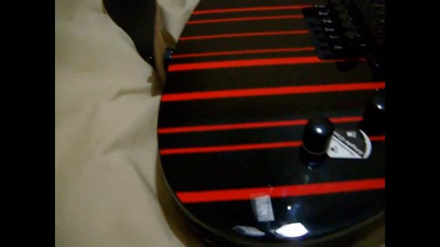 Schecter Synyster Custom Limited (Black & Red) смотреть онлайн