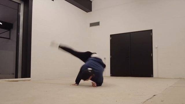 FLARES AFTER 1 YEAR INJURY - COACH SAMBO смотреть онлайн