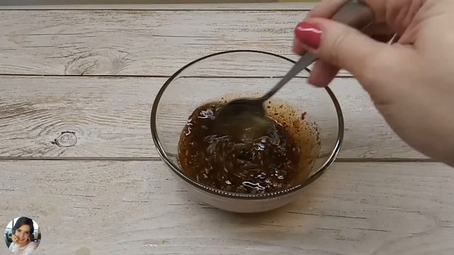 Молодая капуста запечённая в духовке большими кусками.