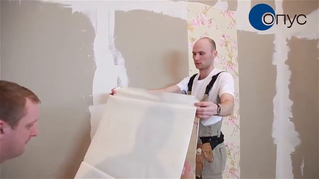 Как правильно поклеить обои своими руками