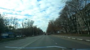 Разворот на 4 х полосой  дороге.