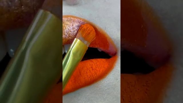 Кот. Истории с губами | Даша Рокс
