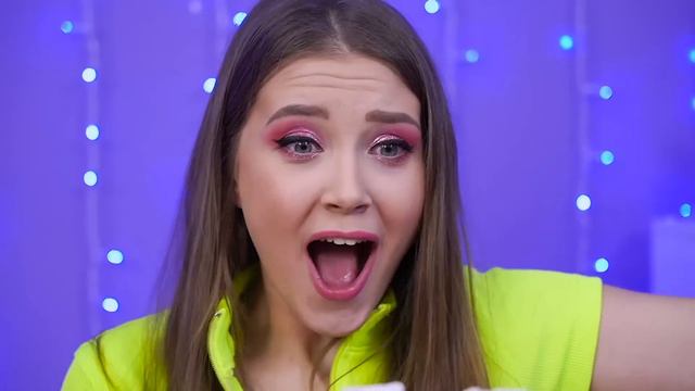 DESAFÍO DE FONDUE DE CHOCOLATE | Guerra de comida extrema rica vs pobre de RATATA COOL смотреть онлайн